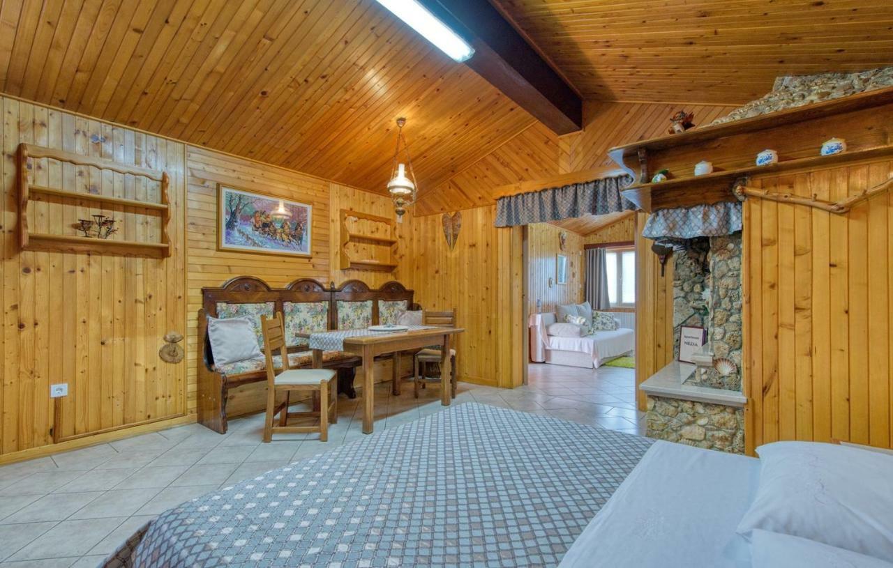 Cottage Nilda I Musalez Exterior foto